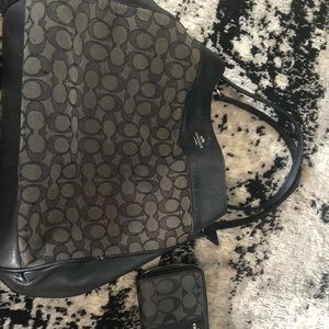 Coach purse and wallet